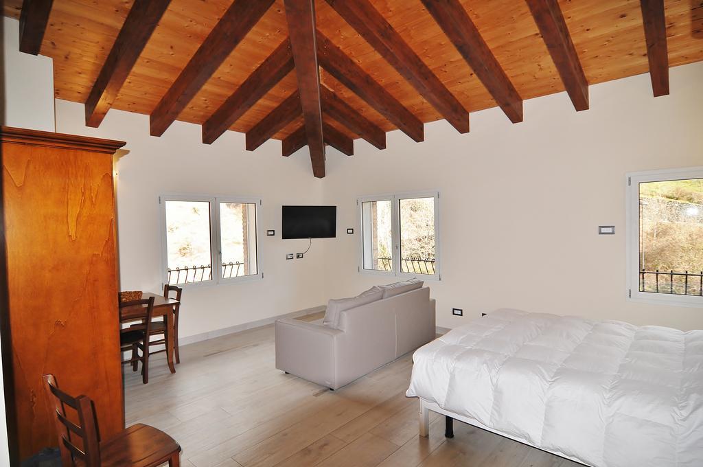 B&B La Torretta Ріолунато Екстер'єр фото